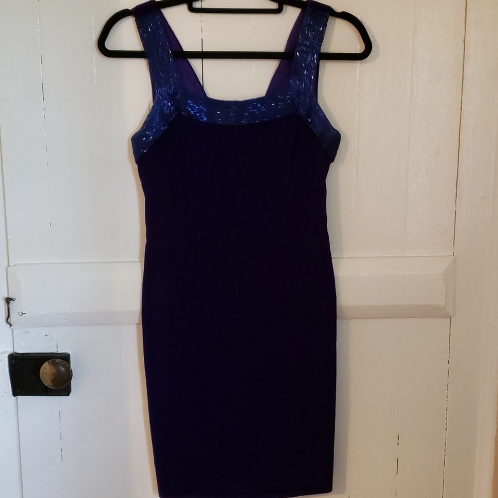 Blue velvet sleeveless dress